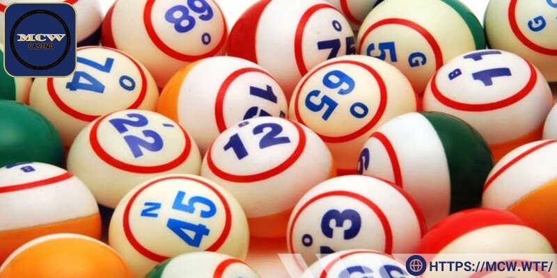 Bạn lấy hai số cuối của giải đặc biệt cộng lại